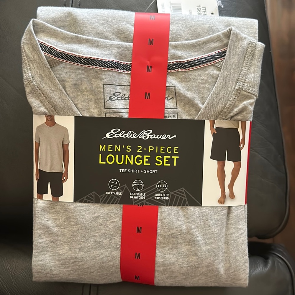 Eddie Bauer Men's 2 piece Lounge Set Tee Shirt Shorts Size Medium NEW